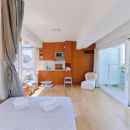 360 View In Roof Top Appartment With Patio Atenas Exterior foto